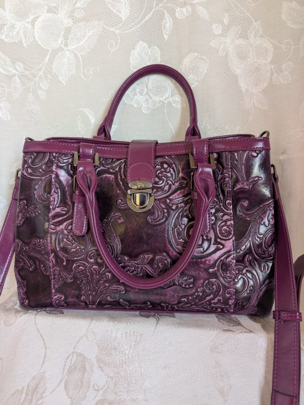 MEITRUE Tooled Orchid  embossed Purple hand / shoulder bag purse PU Leather